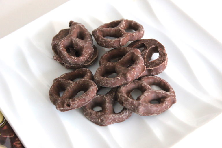 プレッツェルケトルチップチョコレートライスクリスピーのレシピ